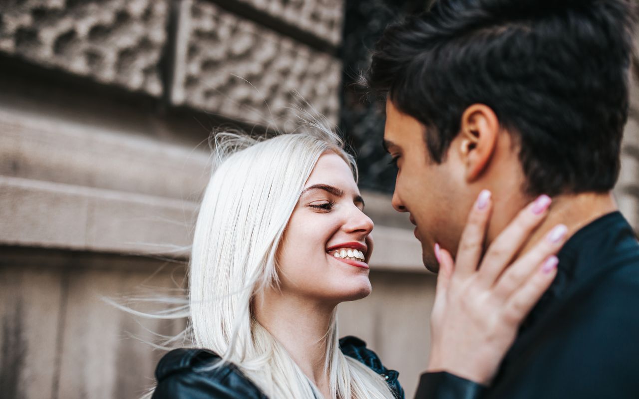 The Emotional System Behind Every Successful Lifestyle Couple: A Relationship Model Built From SwingersNest Stories