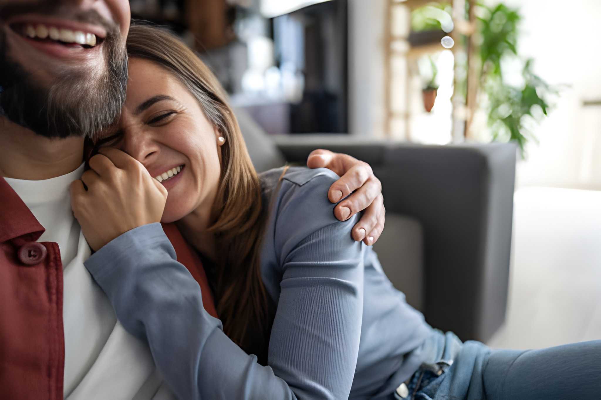 Emotional Boundaries That Strengthen Relationships: Lessons from SwingersNest Couples