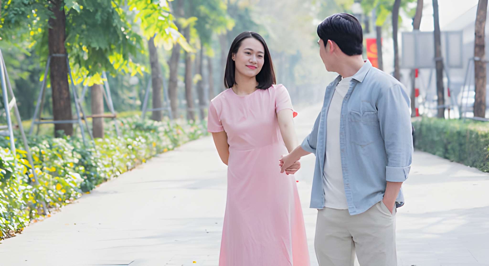 Exploring Together: How Shared Adventure Strengthens Intimacy in Open-Minded Couples