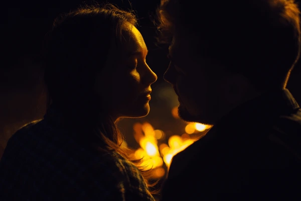 Finding Confidence Together: The Transformative Power of Supportive Communities for Women Exploring the Hotwife Lifestyle