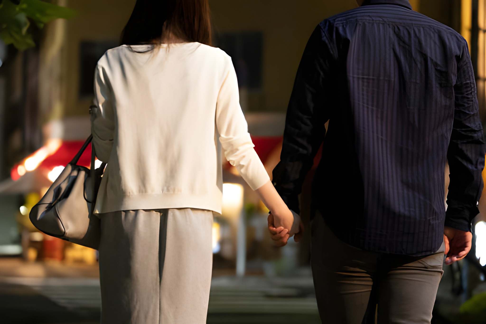 How Boundaries Build Trust: Emotional Agreements Seen in SwingersNest Couples