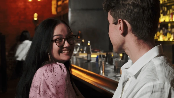 The Art of the First Invite: How Couples Create Memorable Lifestyle Evenings That Feel Effortless