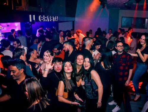 Le Crystal Club