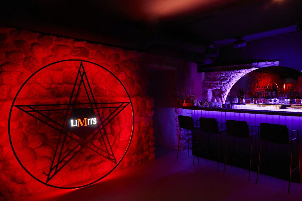 LIMITS Club photo 2