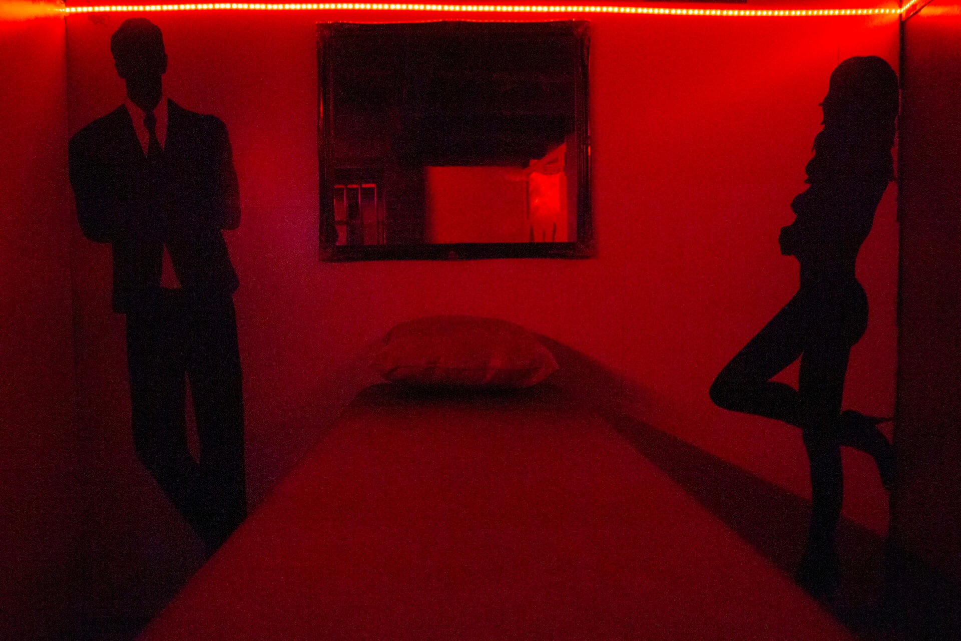 Erotic Bar Sameplace photo 4